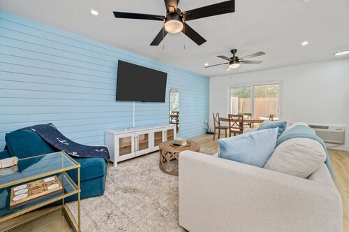 Sunny Haven #621: 1BR Townhome in Fort Walton
