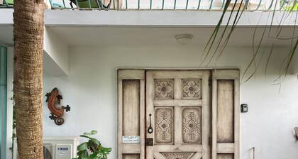 Cozy apartment in Culebra with large courtyard, kitchen, WiFi and more!