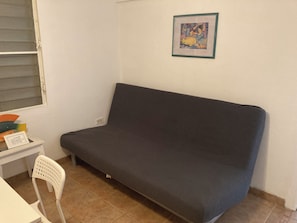 Smart TV - Cozy apartment in Culebra with large courtyard, kitchen, WiFi and more! (Culebra)