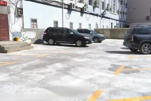 Unclassified image, 2 of 12, button - Wuqiyanda Hotel (Wuqi)