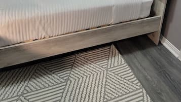 Strykejern/-brett, wi-fi (inkludert) og sengetøy