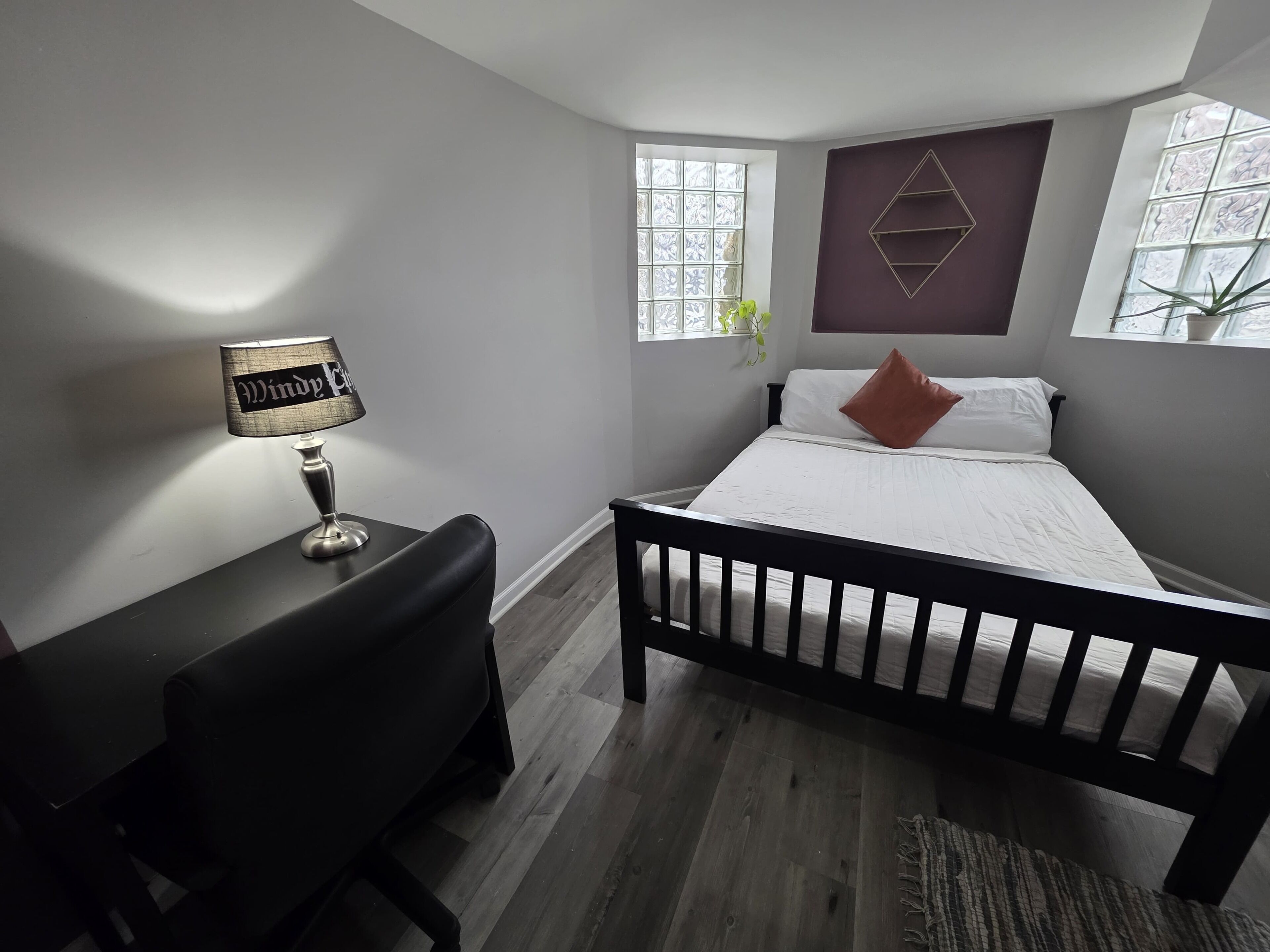 City Room | Iron/ironing board, free WiFi, bed sheets