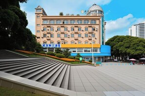 Unclassified image, 5 of 30, button - Baise Changle Business Hotel (Baise)