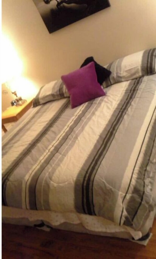 2 Schlafzimmer, Bügeleisen/Bügelbrett, WLAN, Bettwäsche