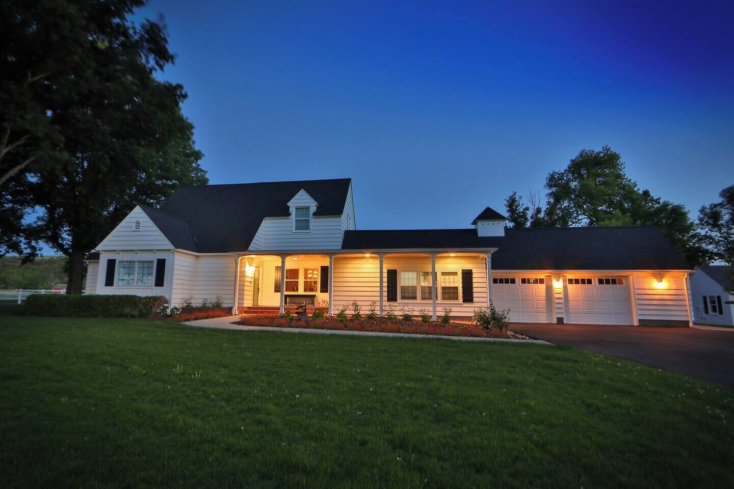Luxurious Farm Estate with Heated Pool