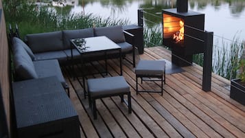 TinyHousebeiDresden klein aber fein, beste Lage Naturteich groĂe Terrasse - NĂ€he SĂ€chsische Schweiz | 1 chambre, coffres-forts dans les chambres, dĂ©coration personnalisĂ©e