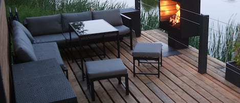 TinyHousebeiDresden klein aber fein, beste Lage Naturteich groĂe Terrasse - NĂ€he SĂ€chsische Schweiz