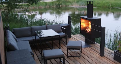 TinyHousebeiDresden – klein, aber fein, beste Lage mit großer Terrasse direkt am Naturteich - Nähe Sächsische Schweiz