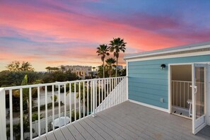 Casa, varias camas (It's Beachin') | Terraza o patio