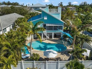 Casa, varias camas (It's Beachin') | Piscina