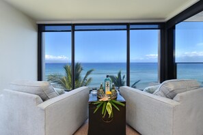 Condo, 1 cama King e sofá-cama (Mahana 501) | Área de estar