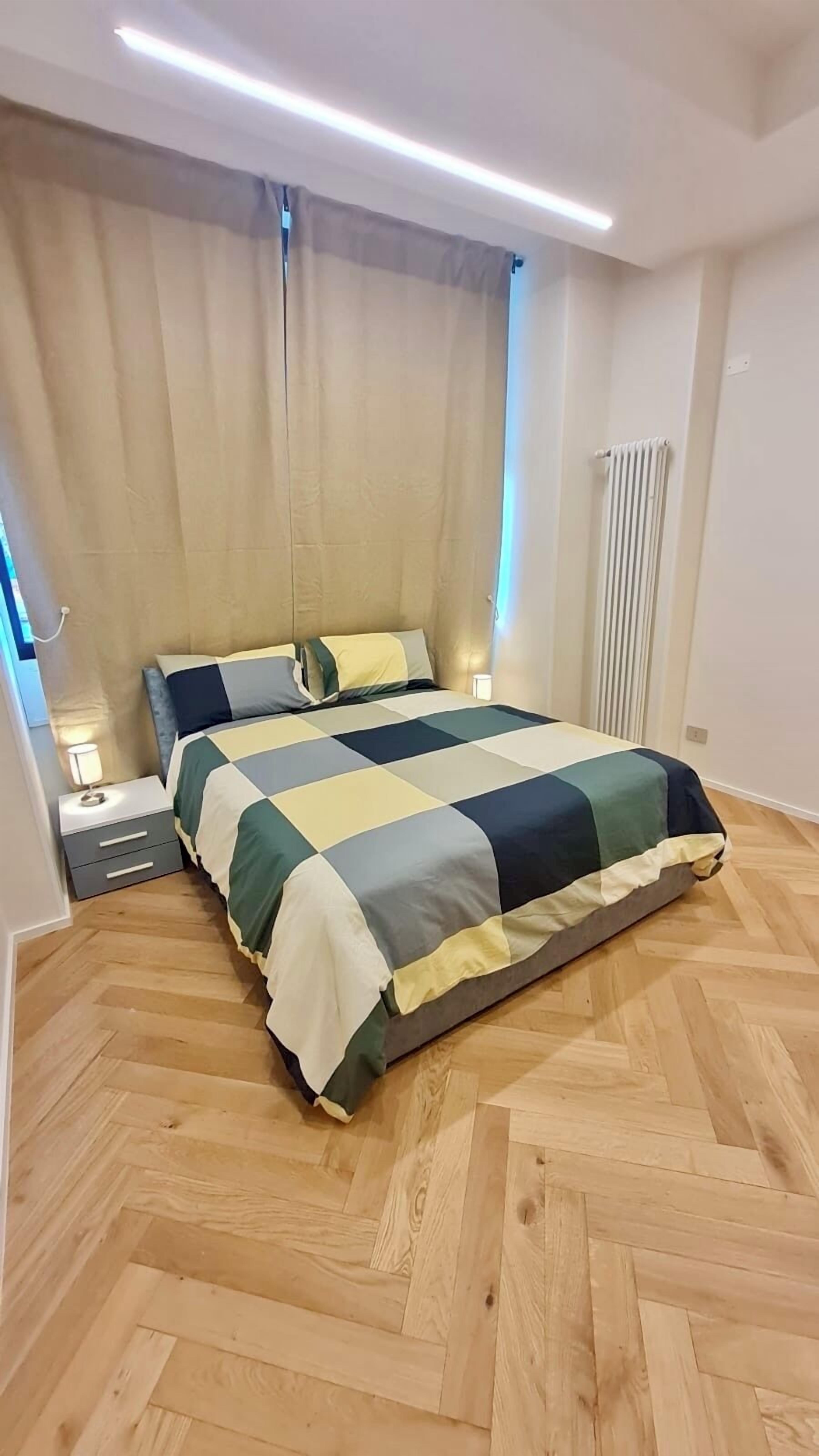 1 chambre, chambres insonorisées, fer et planche à repasser