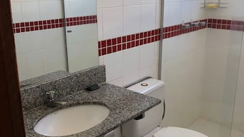 Apartment | Bathroom | Towels