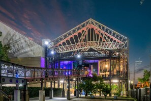 Immagine non classificata, 2 di 36, pulsante