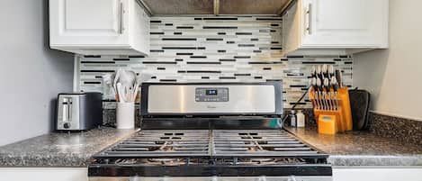 Microwave, oven, stovetop, dishwasher