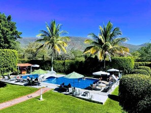 Unclassified image, 3 of 103, button - Hotel Tamarindos (Tetecalita)