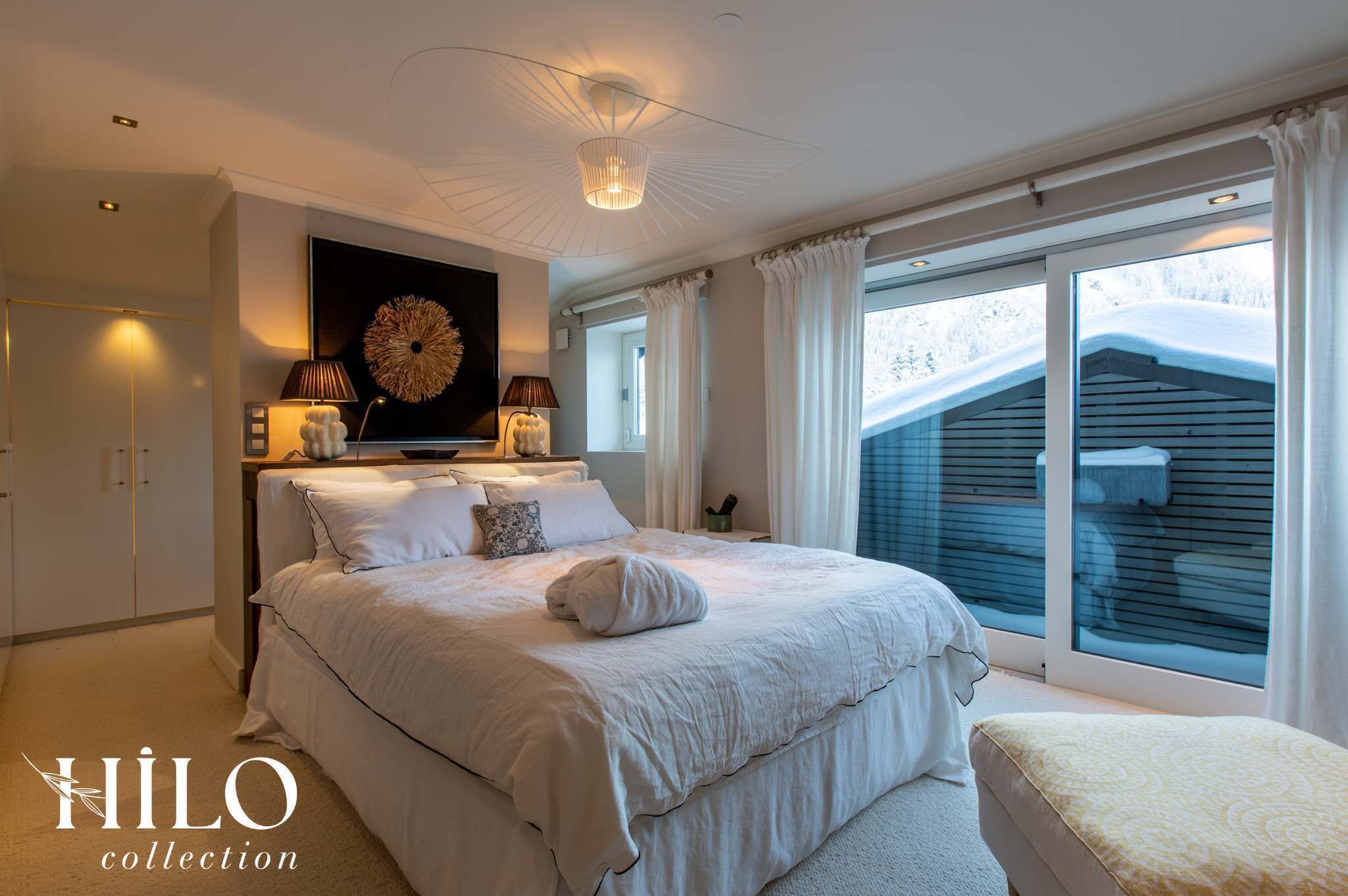 4 slaapkamers, een strijkplank/strijkijzer, reisbedje, wifi