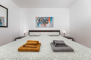 2 bedrooms, free WiFi, bed sheets - Apartment Nature with balcony (Njivice)