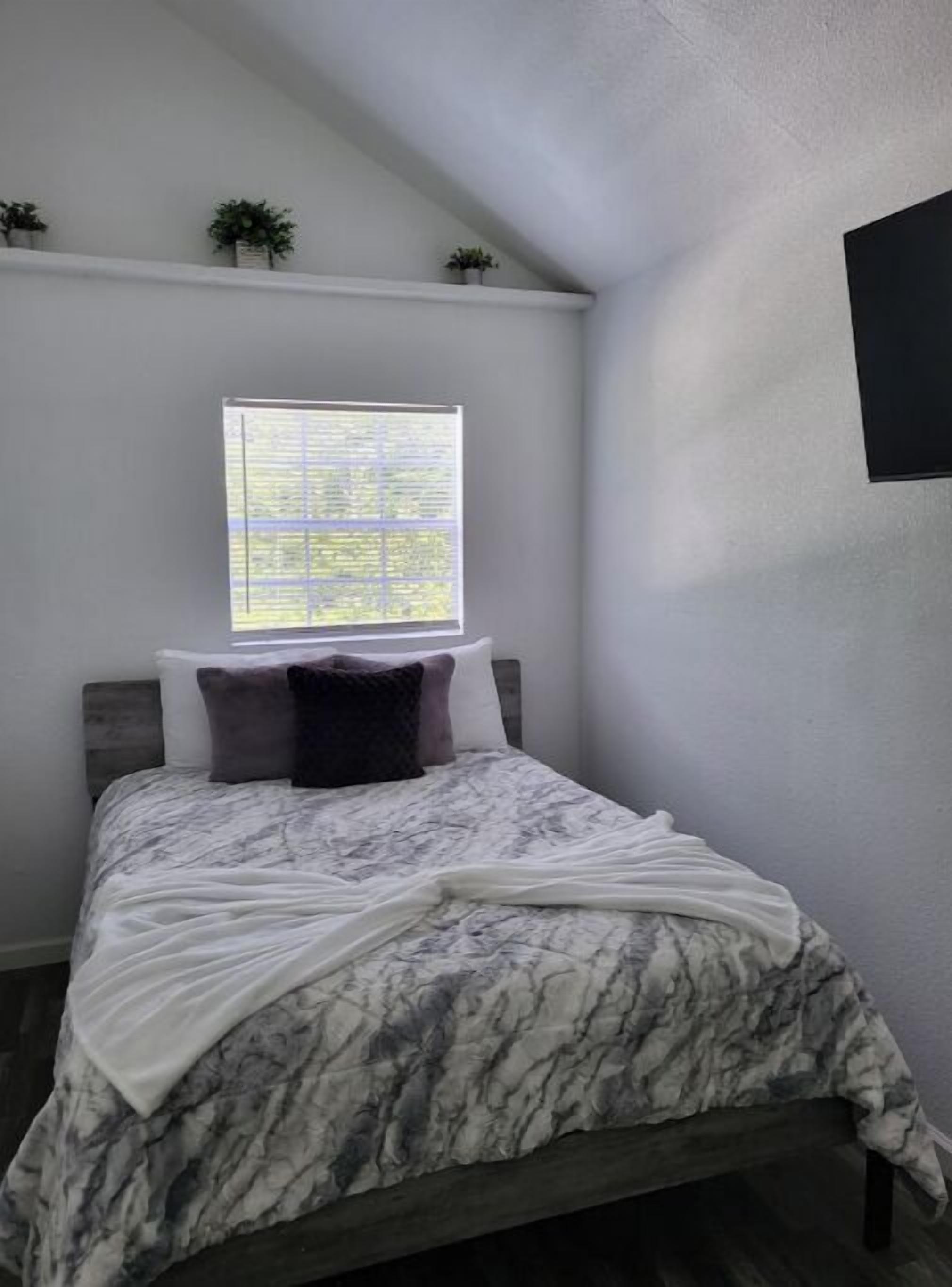 3 habitaciones, wifi y ropa de cama 