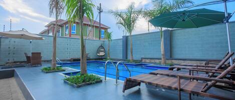 Alberca al aire libre