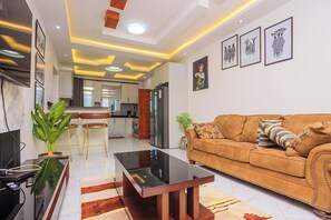 Smart TV, fireplace, video games