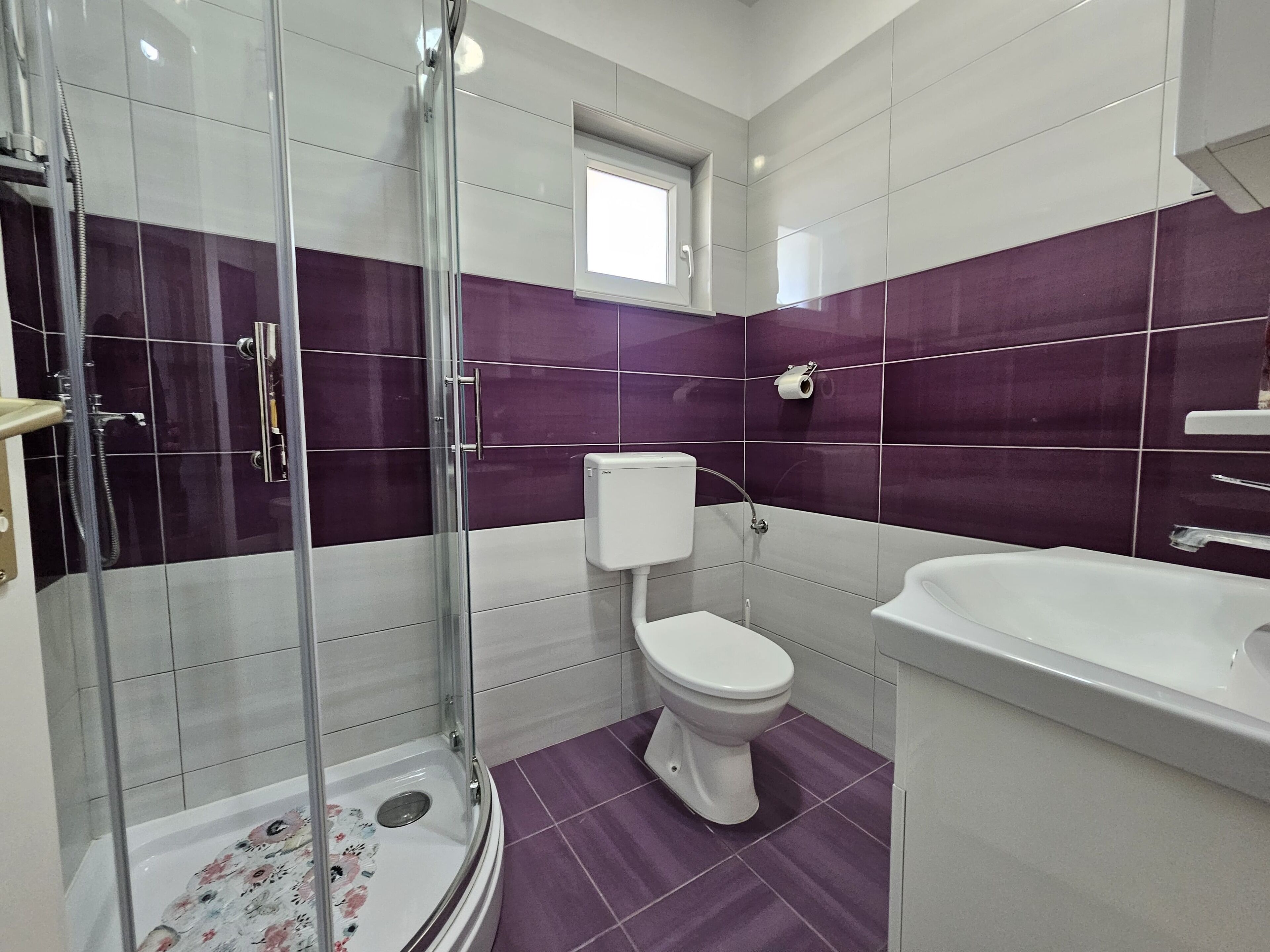 Apartamento Confort, 2 habitaciones, no fumadores, cocina | Baño