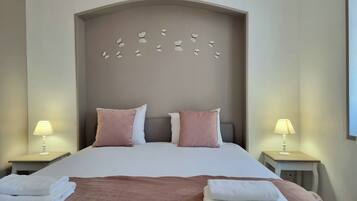 1 chambre, fer et planche Ă repasser, Wi-Fi, draps fournis