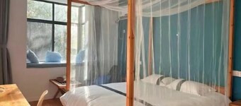 Ting San Rice Fields & Yard