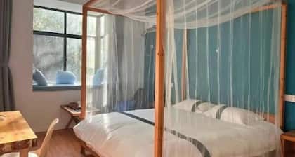 Ting San Rice Fields & Yard