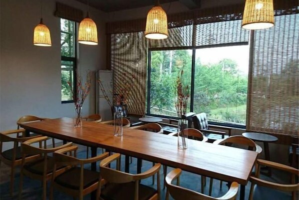 Meeting facility - Ting San Rice Fields & Yard (Xuancheng)