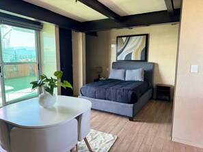 1 Schlafzimmer, Schreibtisch, Bügeleisen/Bügelbrett, kostenloses WLAN