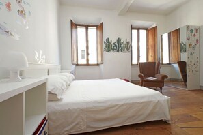 2 chambres, Wi-Fi gratuit, draps fournis