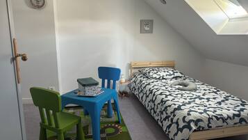 3 chambres, lit parapluie, Wi-Fi gratuit, draps fournis