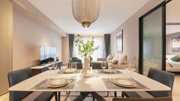 Soundproofing, cots/infant beds