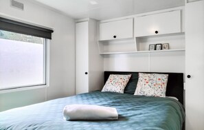 2 habitaciones, cuna de viaje, wifi gratis y ropa de cama 