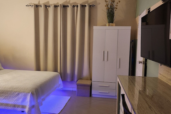 1 soveværelse, skrivebord, strygejern/strygebræt, gratis Wi-Fi