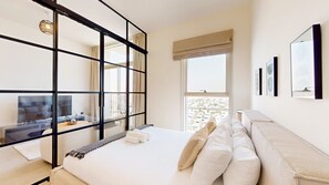 1 室のベッドルーム、アイロン / アイロン台、WiFi (無料)、ベッドシーツ