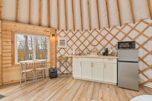 Fridge, microwave, coffee/tea maker, toaster