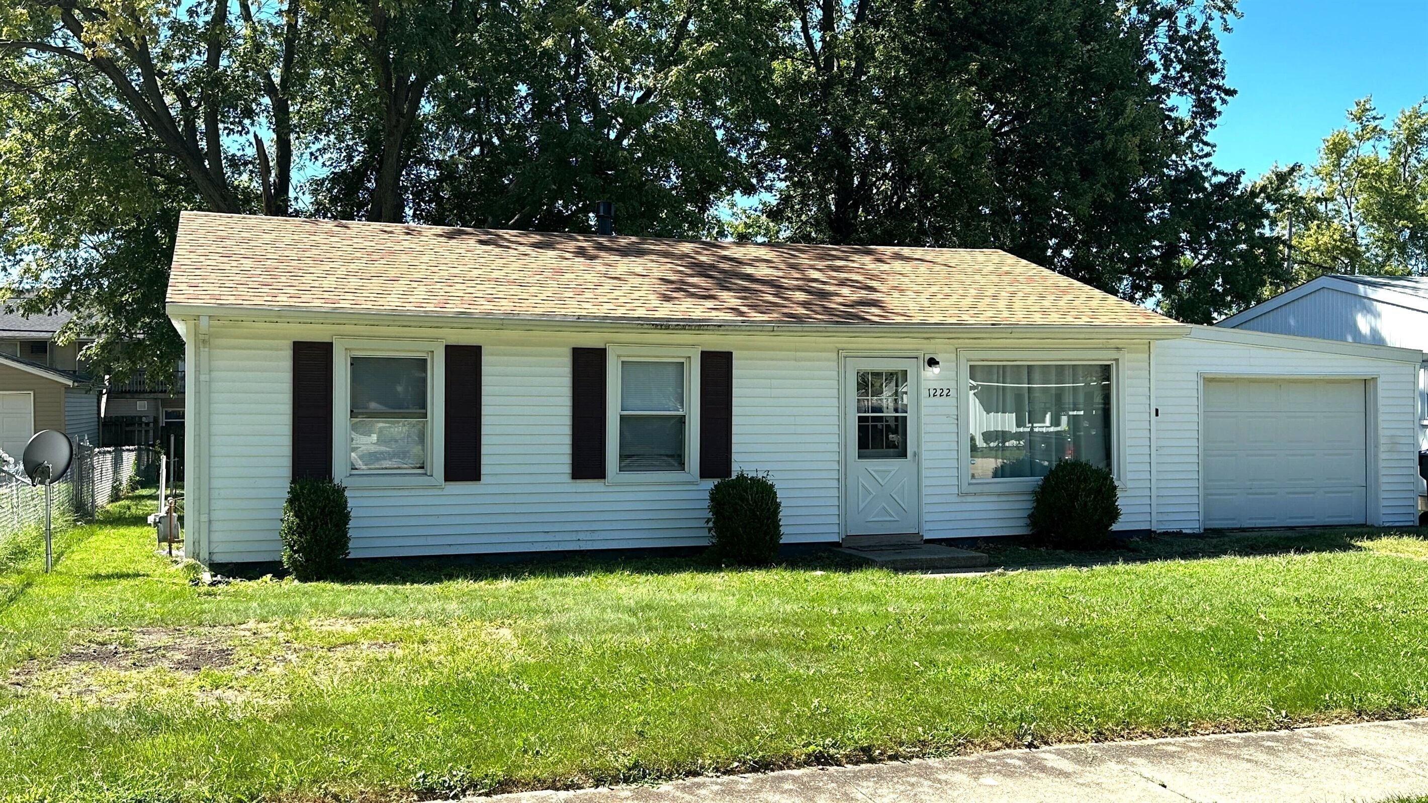 2 Bedroom Convenient Ranch