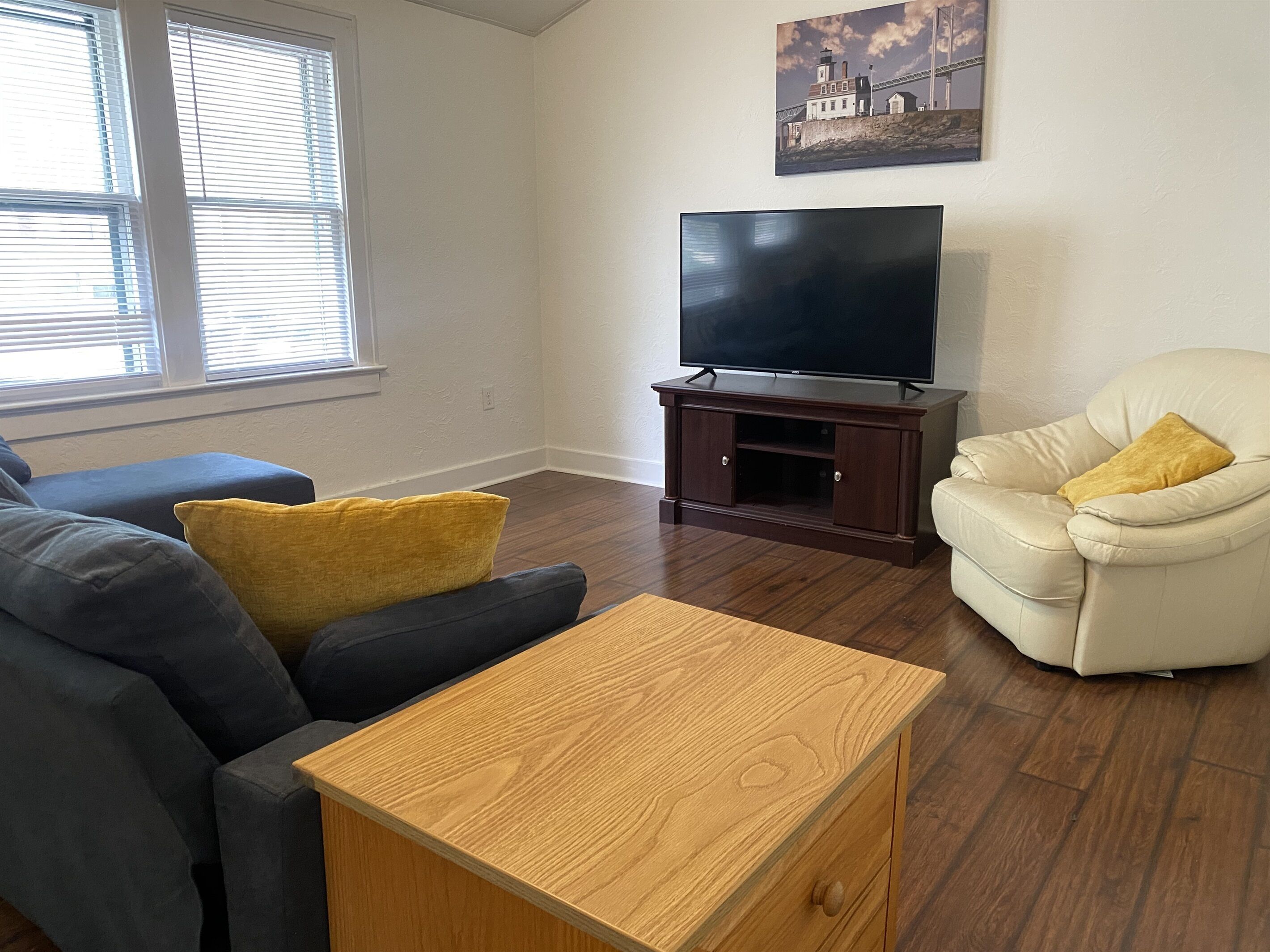 Historic Downtown Apartment #5