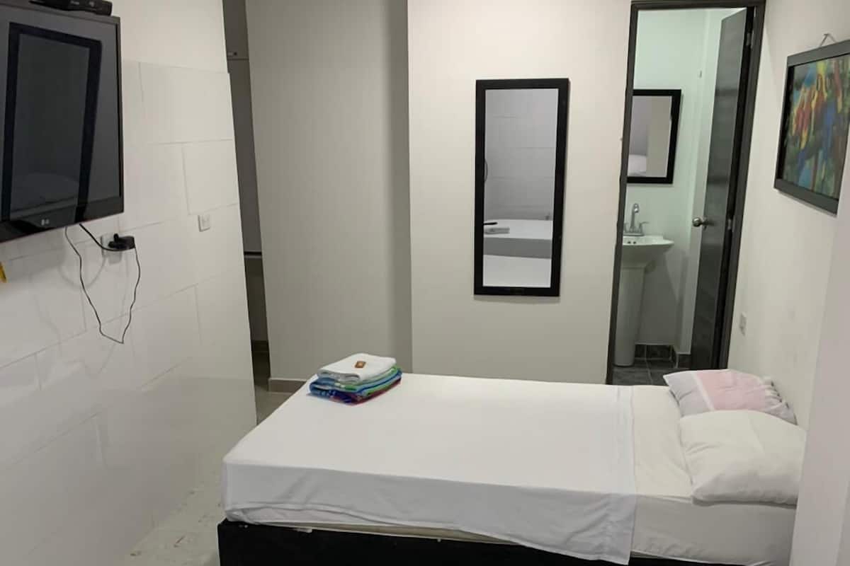 Quarto família | Camas com colchões pillow-top, Wi-Fi de cortesia, roupa de cama