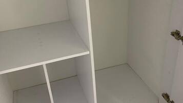 Family Room | Bathroom | Shower, towels, soap, toilet paper