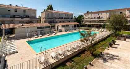 Près de la marina & du lac | Duplex vue piscine