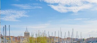 À 50m du Centre ! Studio + accès Piscine + Fitness