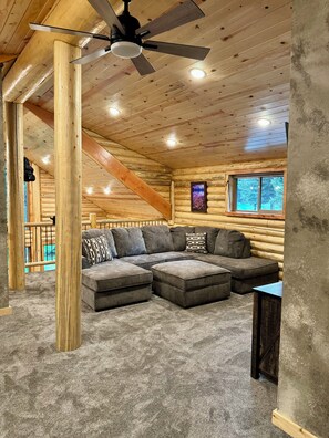 TV connectée, cheminée