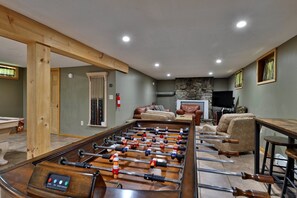 Pelihuone