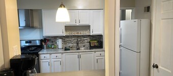 Convenience 2 Bedroom House to Explore All of St Louis