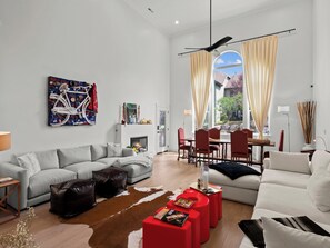 Smart TV, fireplace, offices, printers