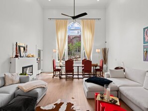Smart TV, fireplace, offices, printers