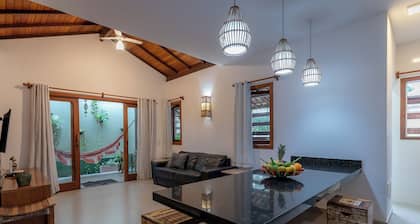 Charming 3-bedroom villa with pool, deck, WiFi and AC in Arraial D´ajuda Bahia